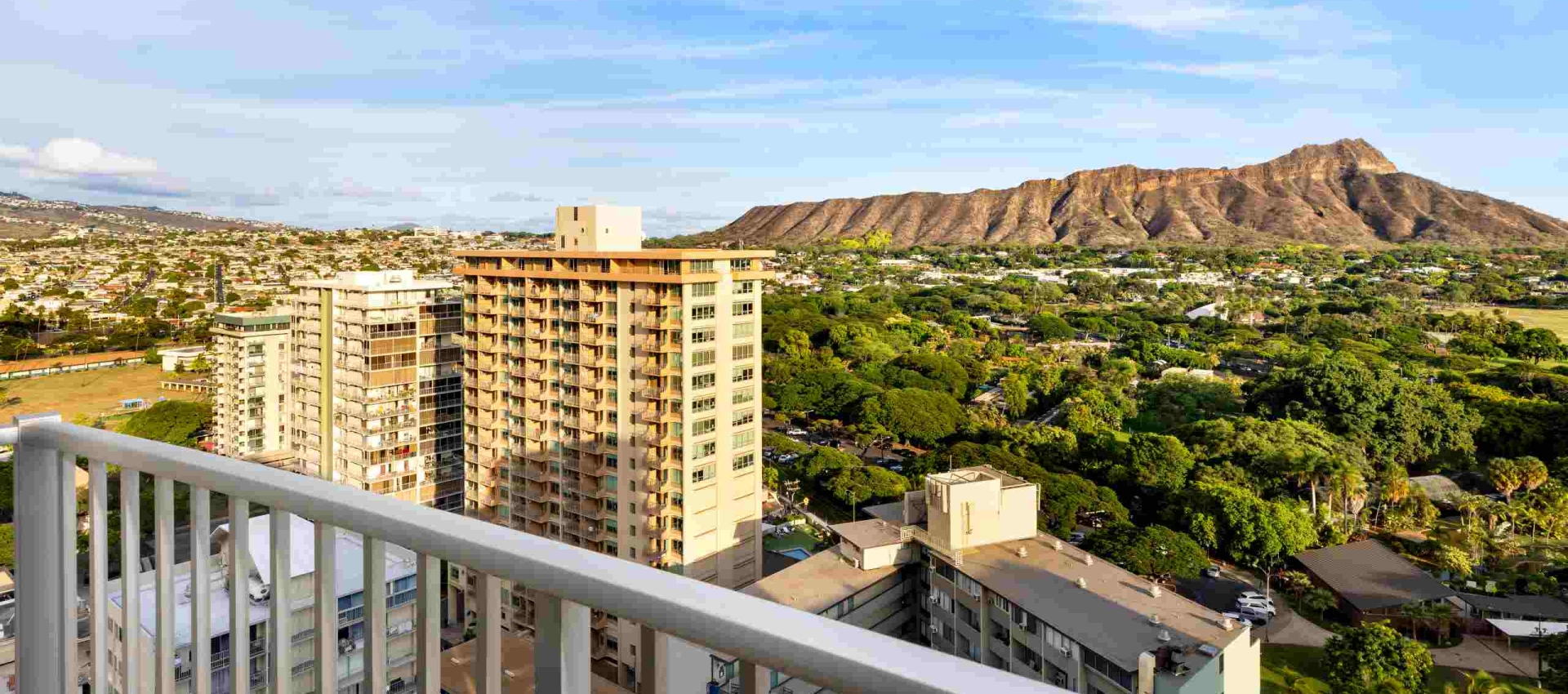 Diamond Head View Triple Doubles 5