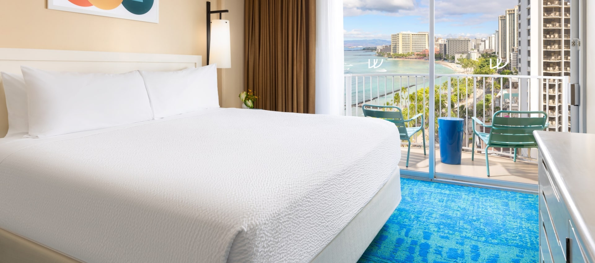 Ocean View Lanai King Bed Room
