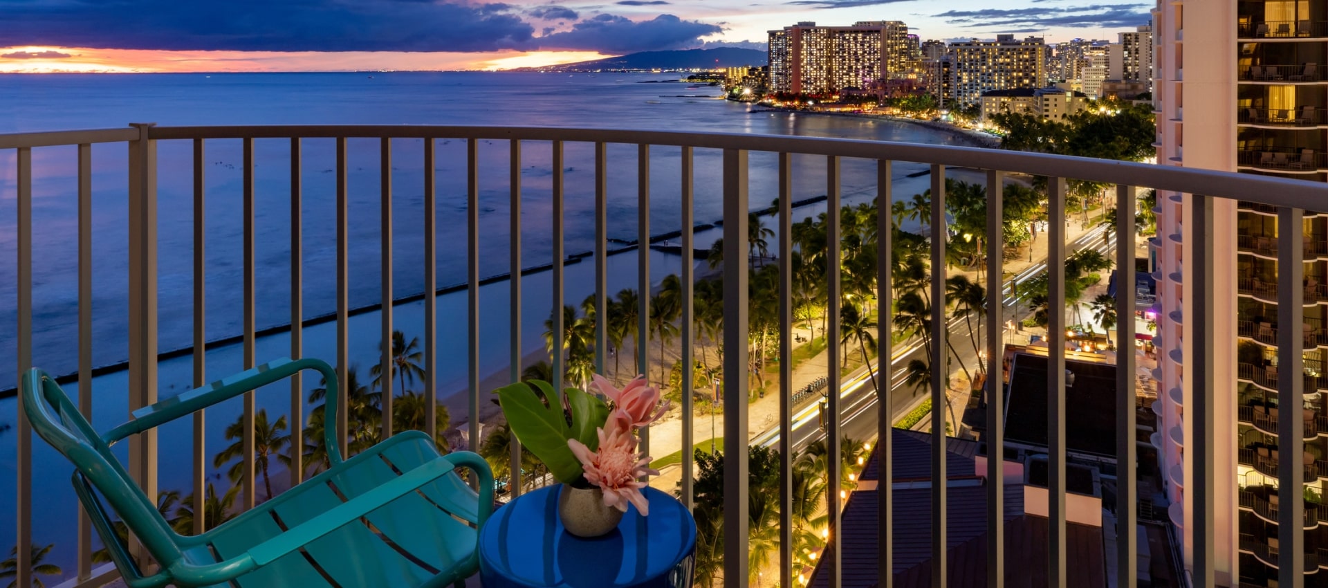 Three Bedroom Ocean View Suite with Lanai 1