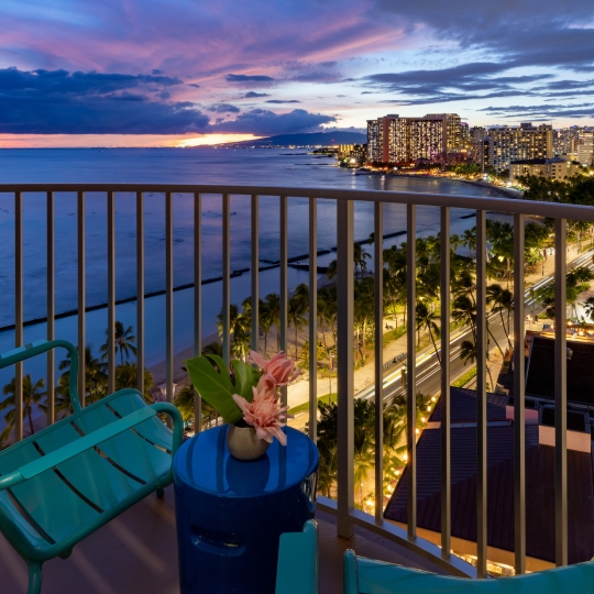 Three Bedroom Ocean View Suite with Lanai