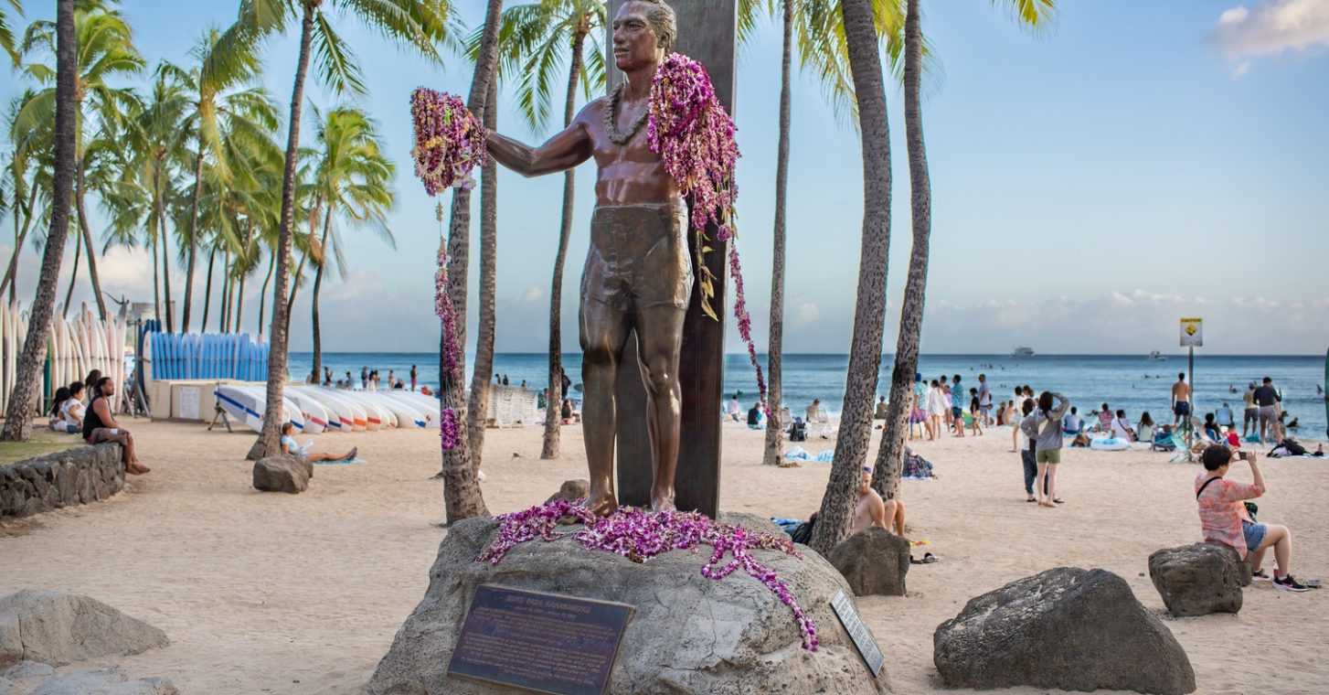 Duke Kahanamoku Statue in Waikiki