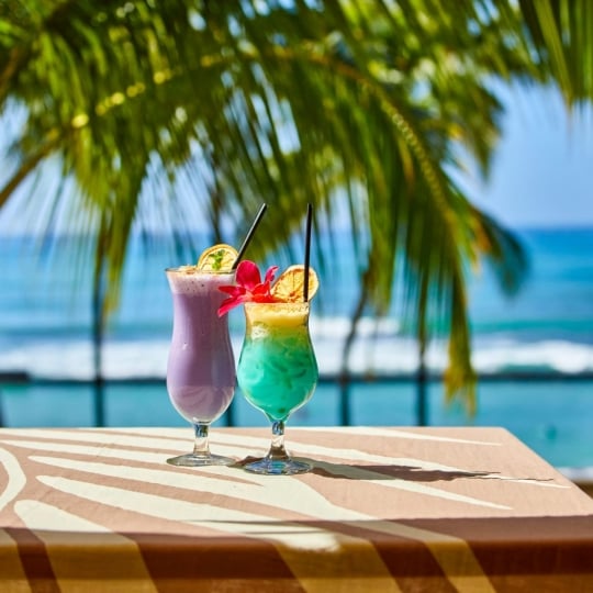 drinks at tiki's grill & bar