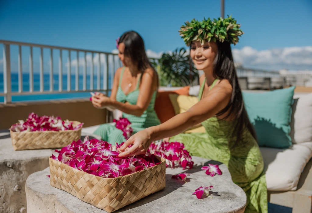 Lei making class
